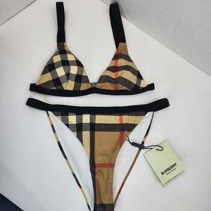 Burberry bikini set